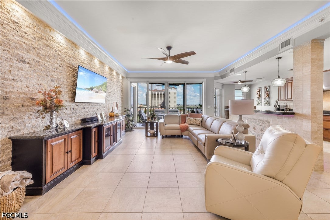 6081 Silver King Boulevard 503
