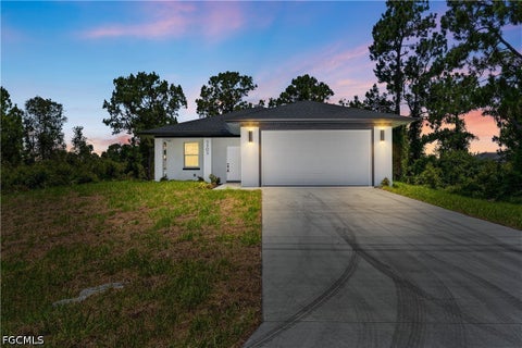 Photo of 4628 Laura Avenue N, Lehigh Acres, FL 33971 (MLS # 2026042540)