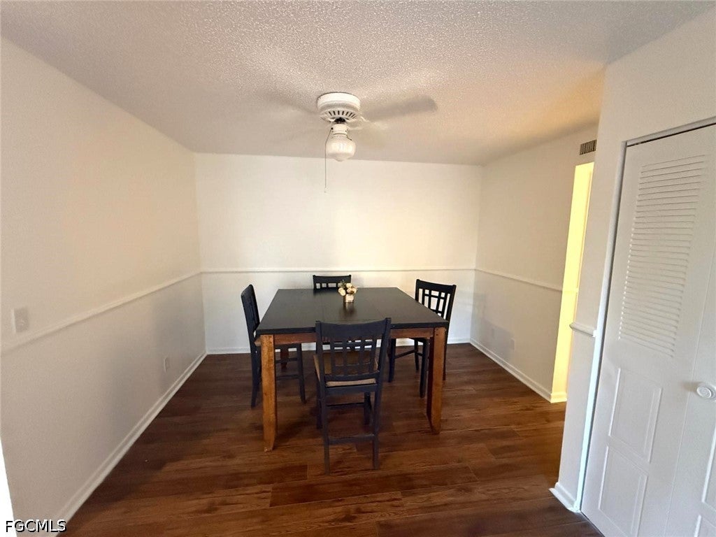1406 Park Shore Circle 3