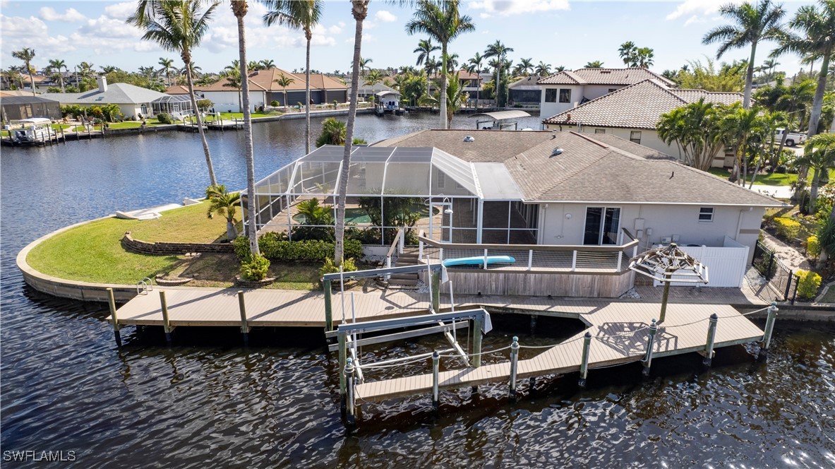1737 SE 43rd Street