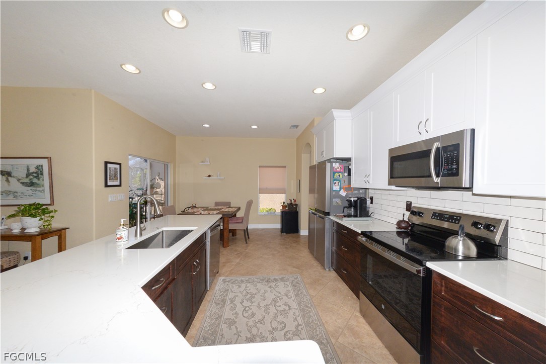 8701 Banyan Bay Boulevard