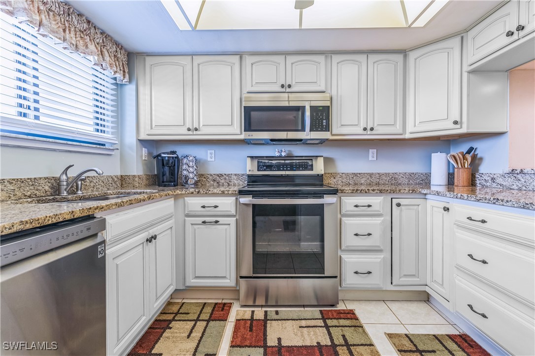 226 3rd Street 208