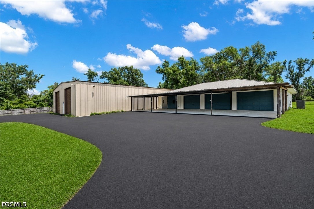 27255 HICKORY HILL Road