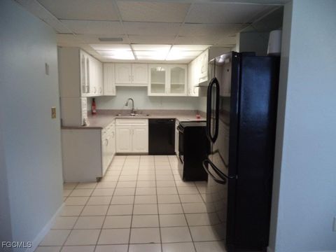 Tiny photo for Fort Myers, FL 33919 (MLS # 2025004733)
