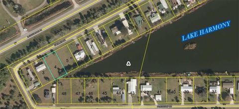 1125 W Miller Drive Moore Haven FL 33471