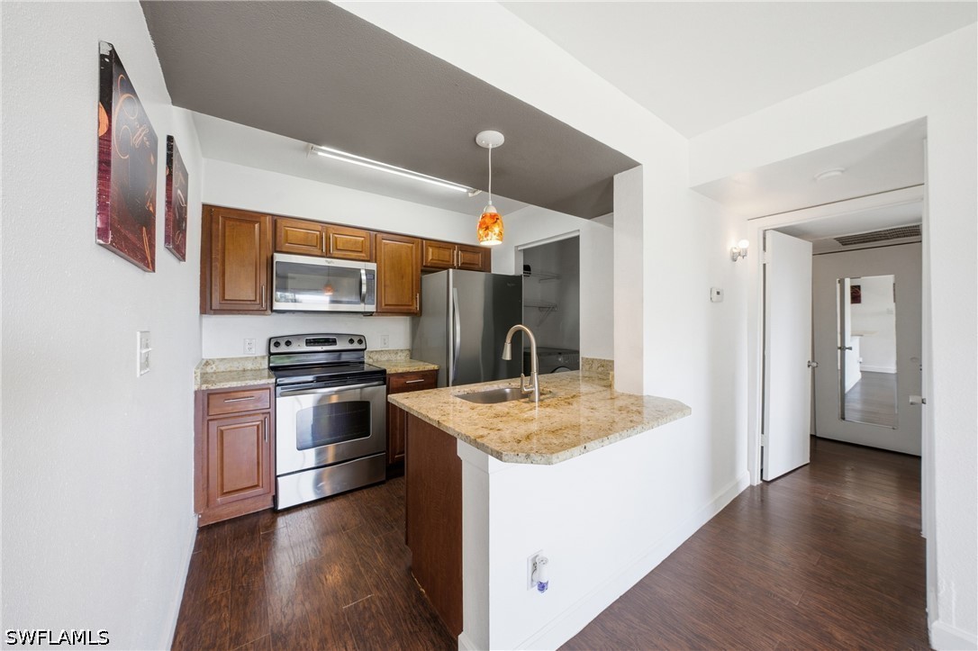 Photo 1 of 35 — 2925 Winkler Avenue 920, Fort Myers, FL 33916