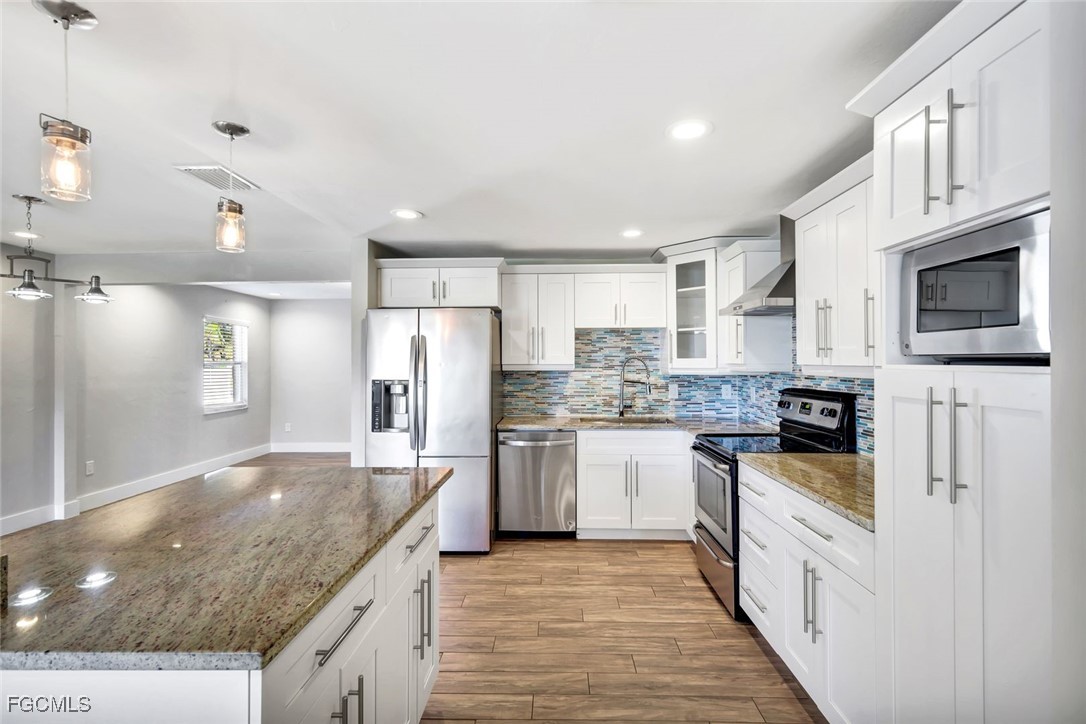 793 Sunset Vista Drive