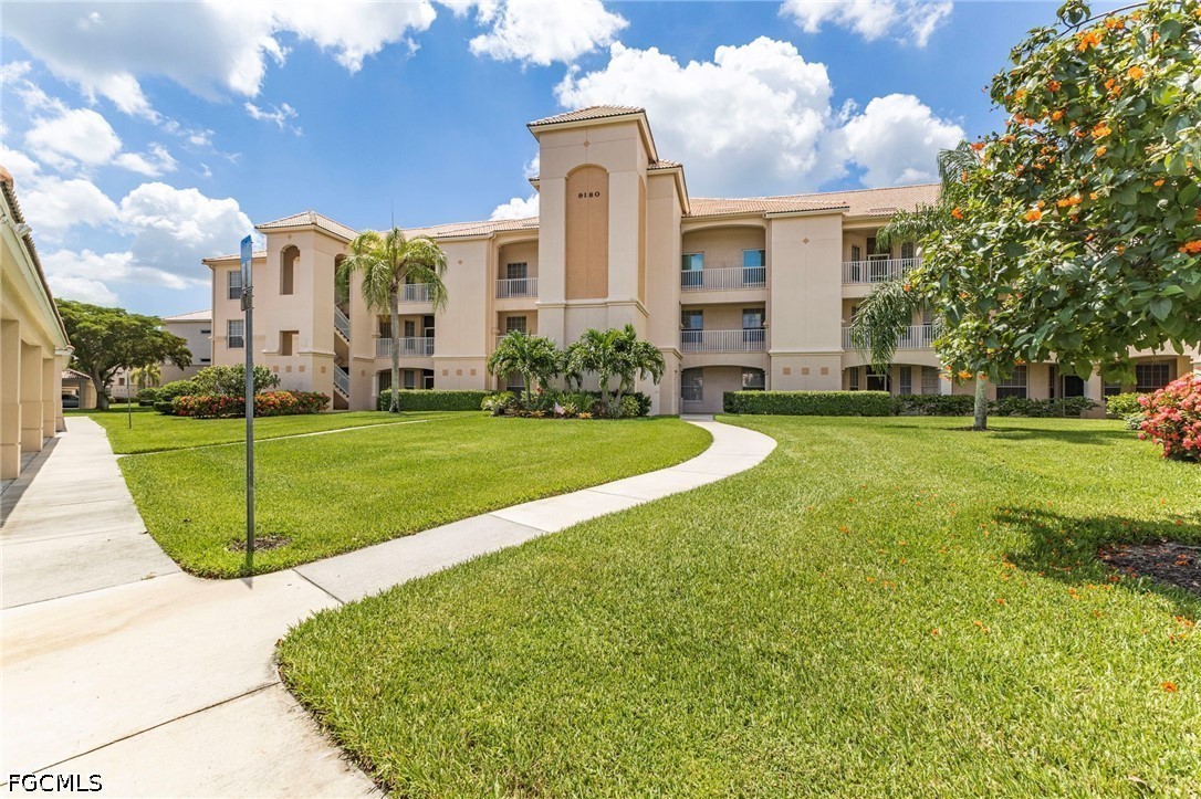 9180 Southmont Cove 206