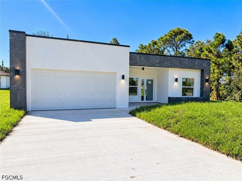 2905 43rd Street W