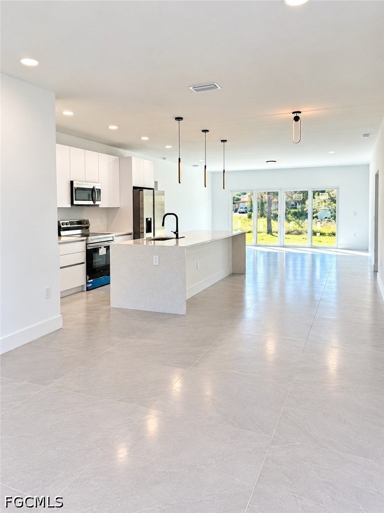 2905 43rd Street W