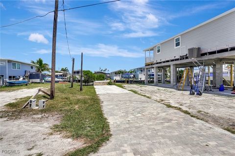 Tiny photo for 856 Oak Street, Fort Myers Beach, FL 33931 (MLS # 2025006484)
