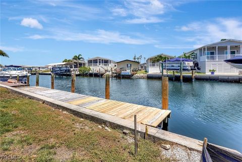 Tiny photo for 856 Oak Street, Fort Myers Beach, FL 33931 (MLS # 2025006484)