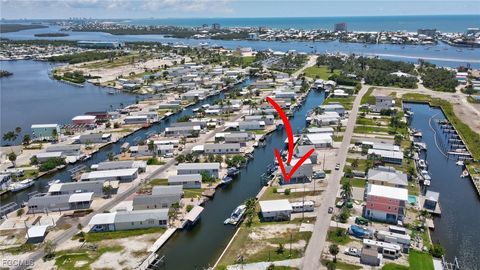 Tiny photo for 856 Oak Street, Fort Myers Beach, FL 33931 (MLS # 2025006484)