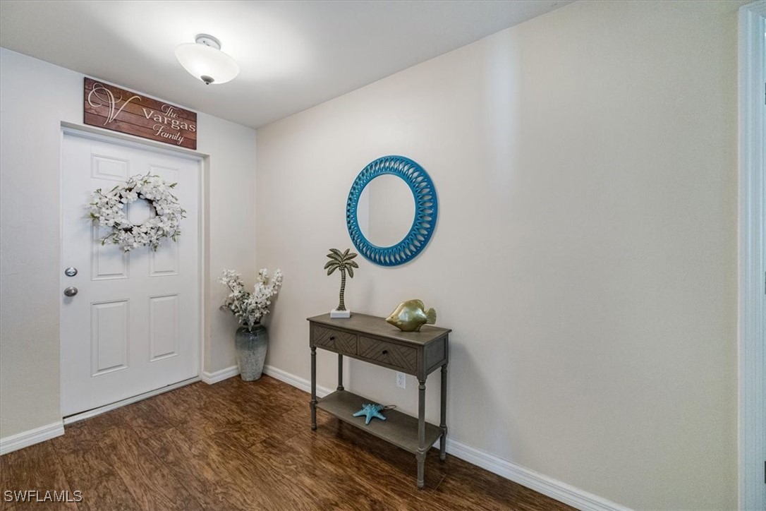 706 SW 9th Court