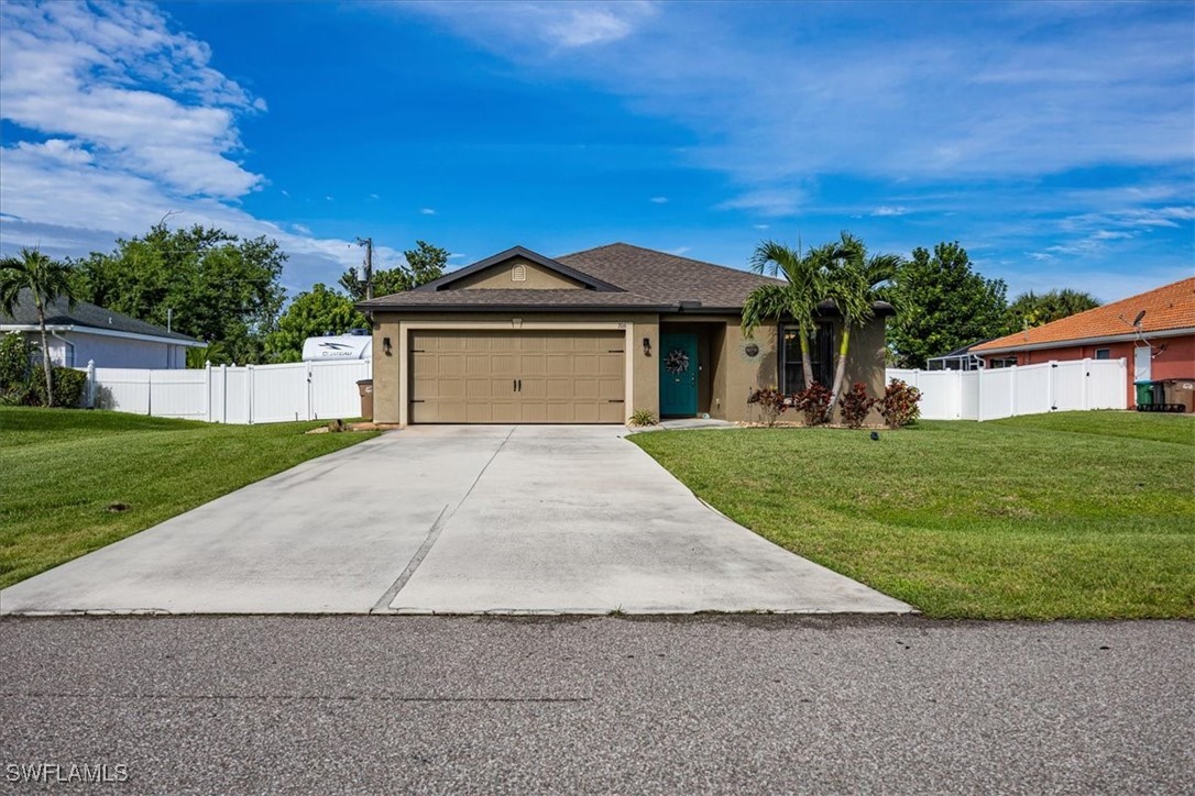 706 SW 9th Court