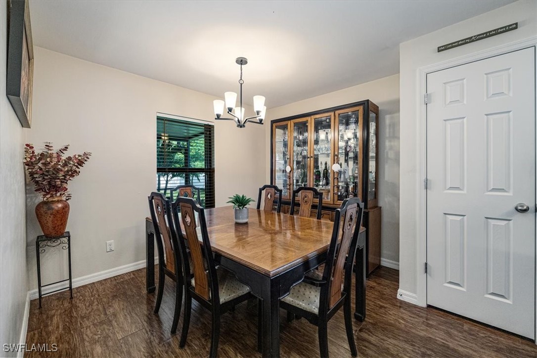 706 SW 9th Court