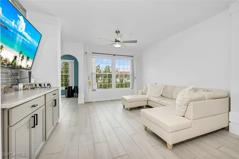MLS: 225035531