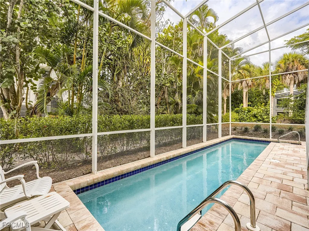 Captiva, Florida, 33924, United States, 3 Bedrooms Bedrooms, ,3 BathroomsBathrooms,Residential,Active,2008230