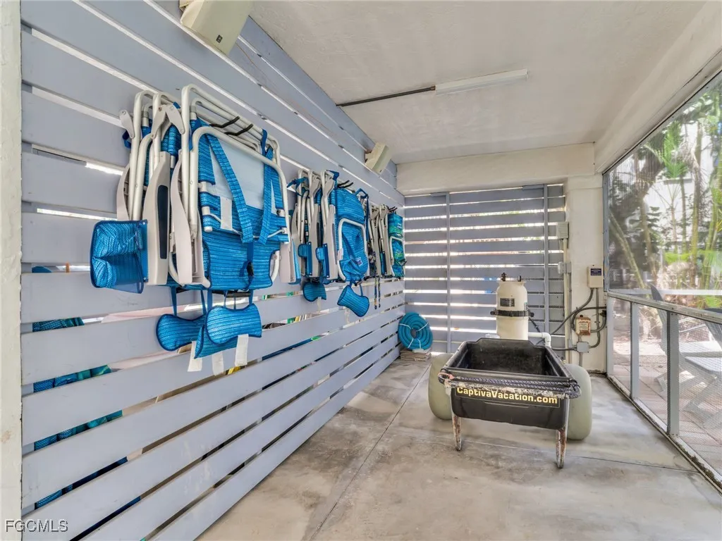 Captiva, Florida, 33924, United States, 3 Bedrooms Bedrooms, ,3 BathroomsBathrooms,Residential,Active,2008230