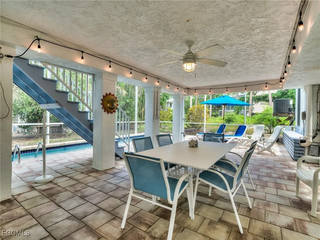 Captiva, Florida, 33924, United States, 3 Bedrooms Bedrooms, ,3 BathroomsBathrooms,Residential,Active,2008230