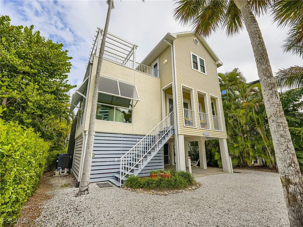 Captiva, Florida, 33924, United States, 3 Bedrooms Bedrooms, ,3 BathroomsBathrooms,Residential,Active,2008230