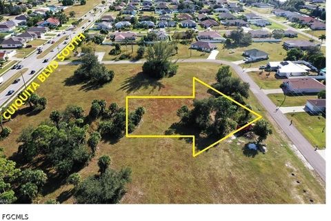 1623 SW 16th Court Cape Coral FL 33991