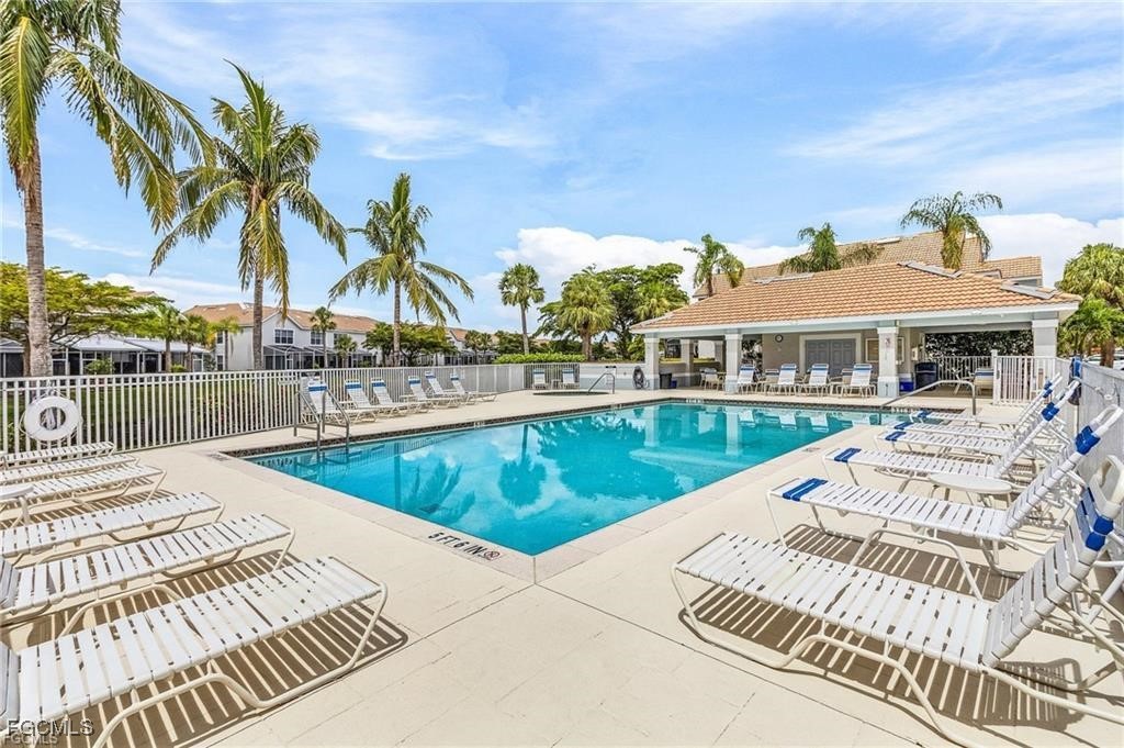 8350 Village Edge Circle 4