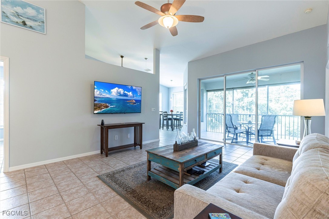 15157 Oxford Cove 2404