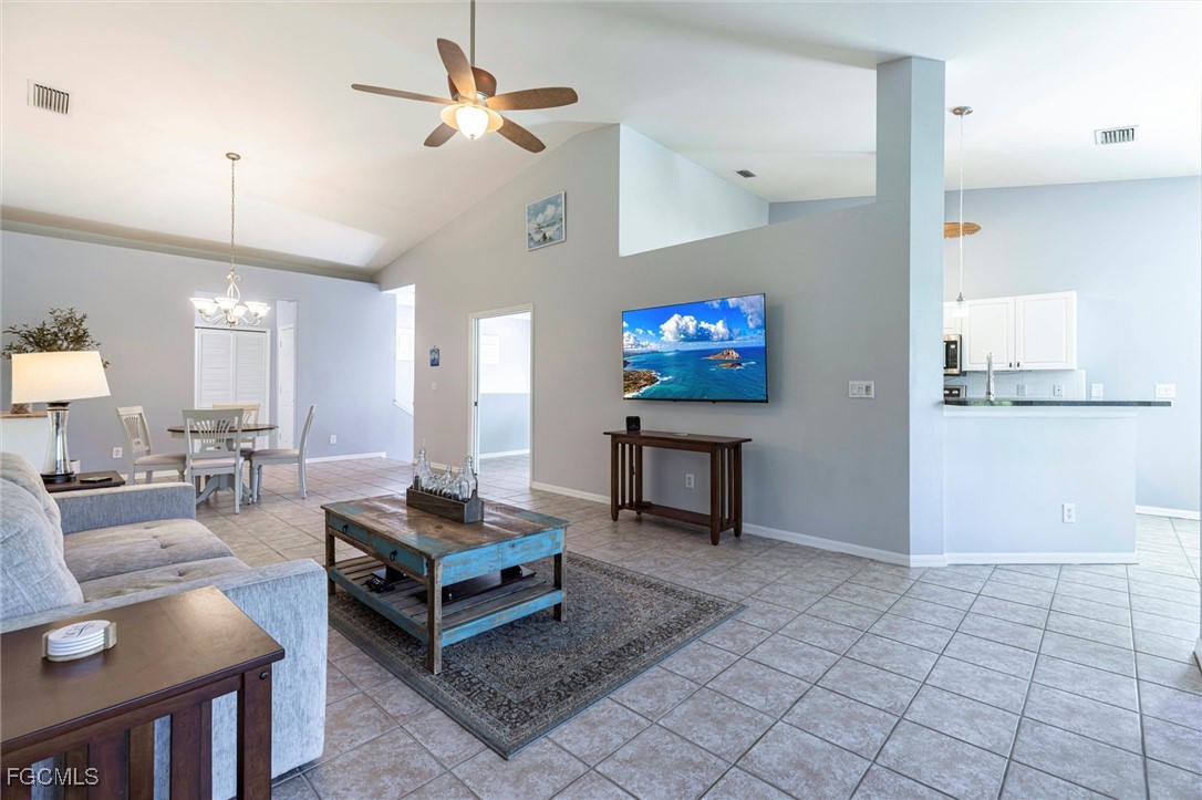 15157 Oxford Cove 2404