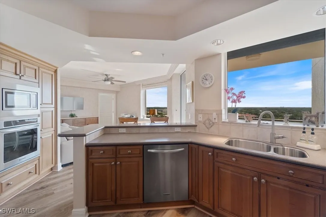 Naples, Florida, 34108, United States, 2 Bedrooms Bedrooms, ,2 BathroomsBathrooms,Residential,Active,1871943