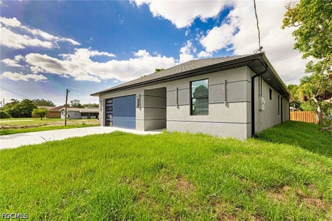 Tiny photo for 2983 Dunbar Avenue, Fort Myers, FL 33916 (MLS # 2026039520)