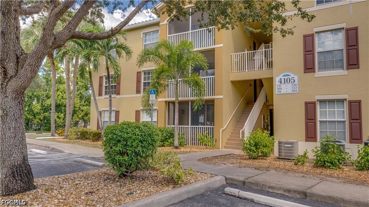 4105 Residence Drive 709