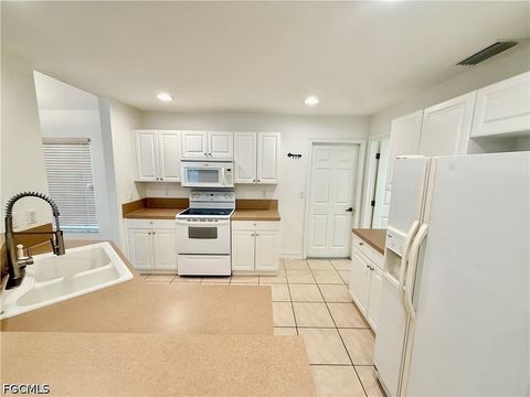 Tiny photo for 103 E 11th Street, Lehigh Acres, FL 33972 (MLS # 2026018744)