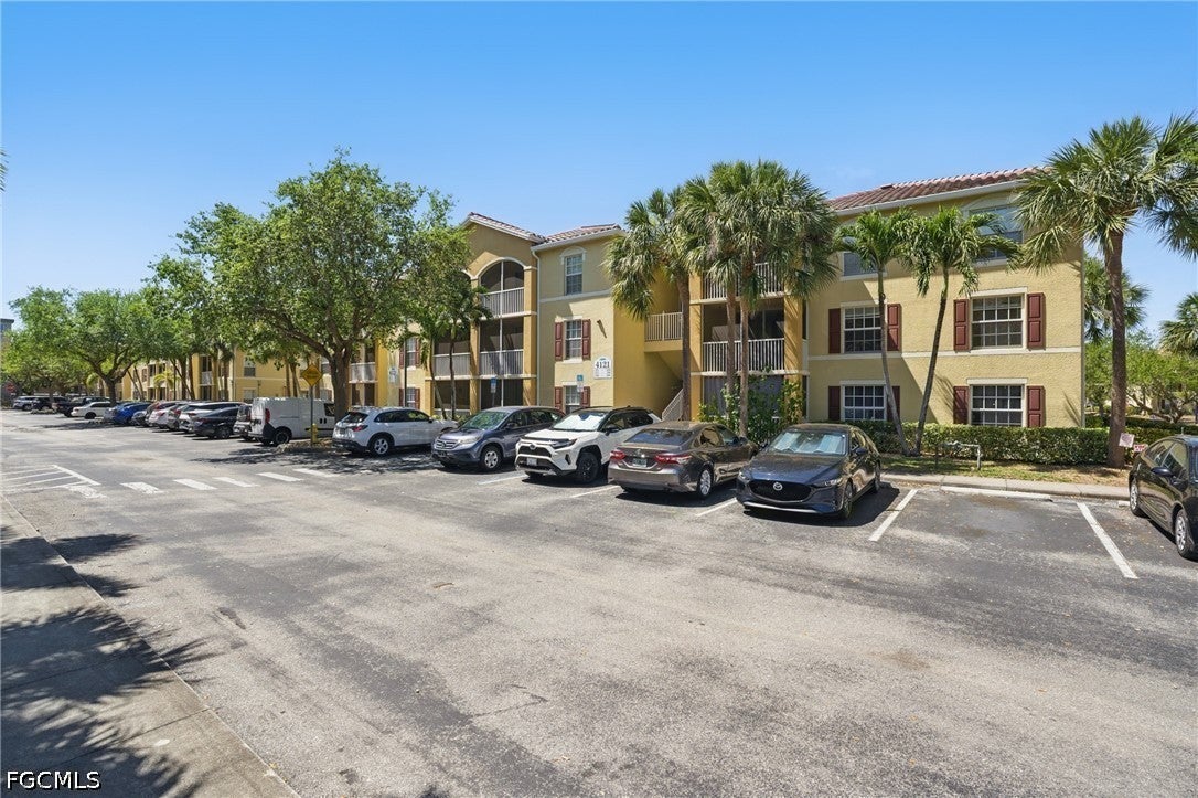 4121 Residence Drive 324