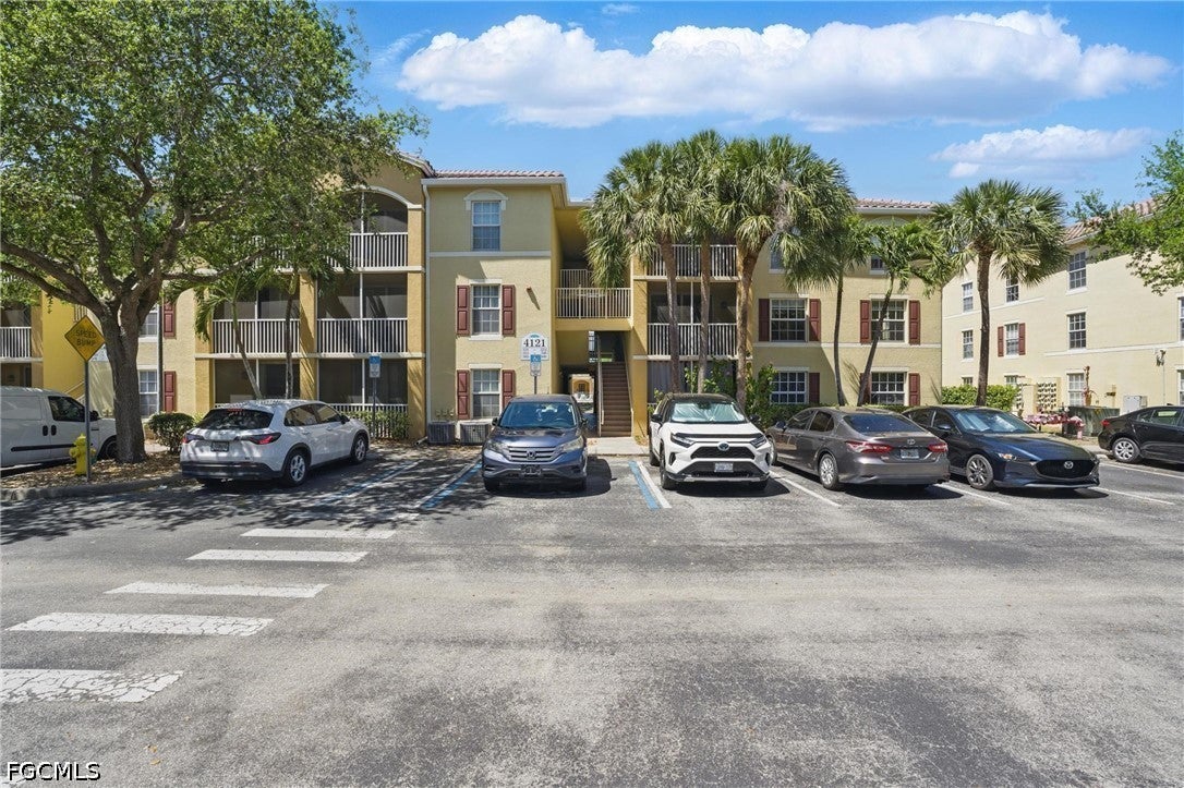 4121 Residence Drive 324