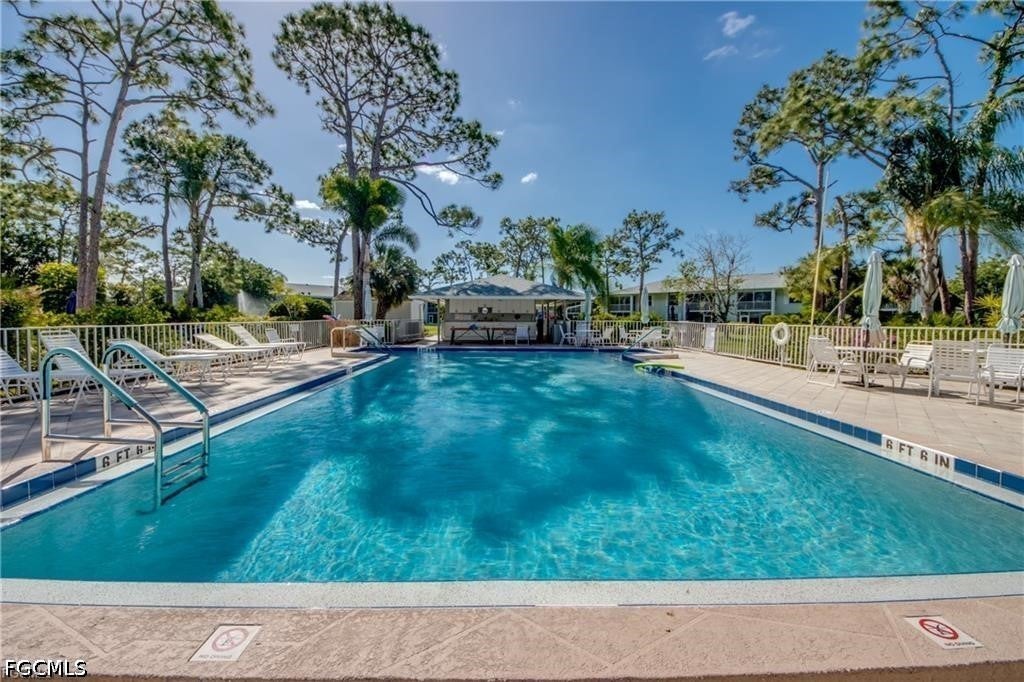 7050 Nantucket Circle 1