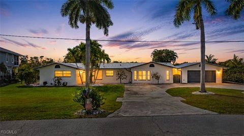 2579 Eighth Avenue St James City FL 33956