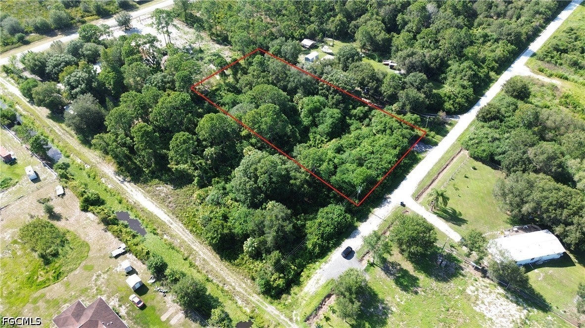 620 N Live Oak Street
