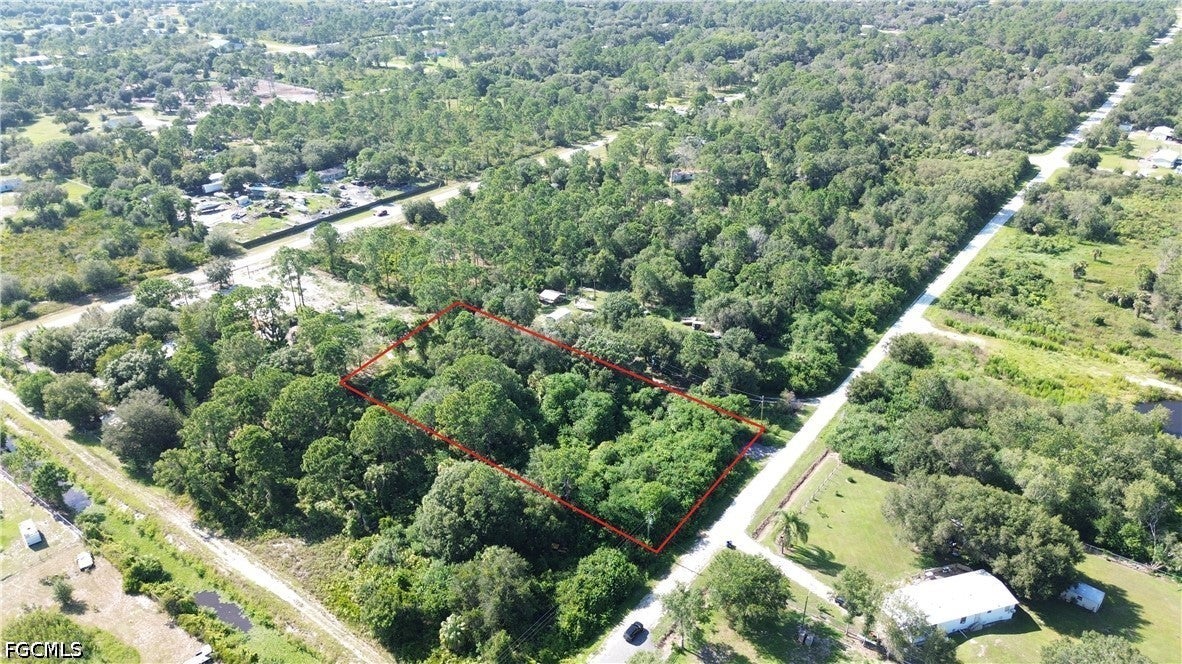 620 N Live Oak Street