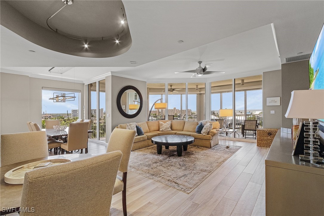 4192 Bay Beach Lane 861