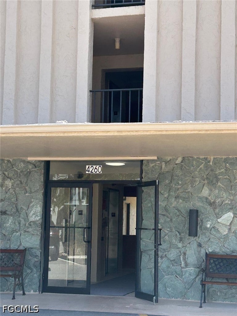 4260 SE 20th Place 205