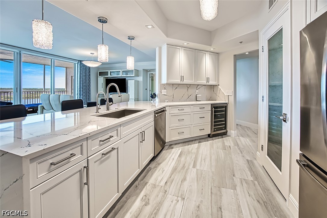 12601 Mastique Beach Boulevard 502