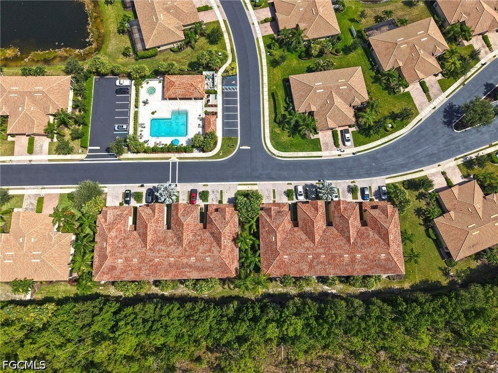 9060 Triangle Palm Lane 1206