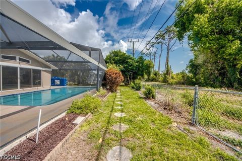Tiny photo for 8524 Dartmouth Street, Fort Myers, FL 33907 (MLS # 2026021758)