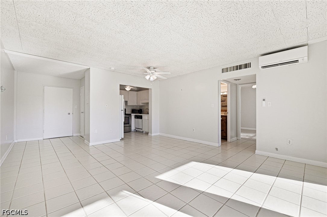 2350 W 1st Street 205