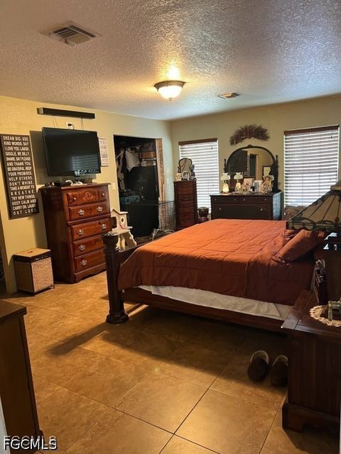 Tiny photo for 826 B Road, Labelle, FL 33935 (MLS # 2026020441)