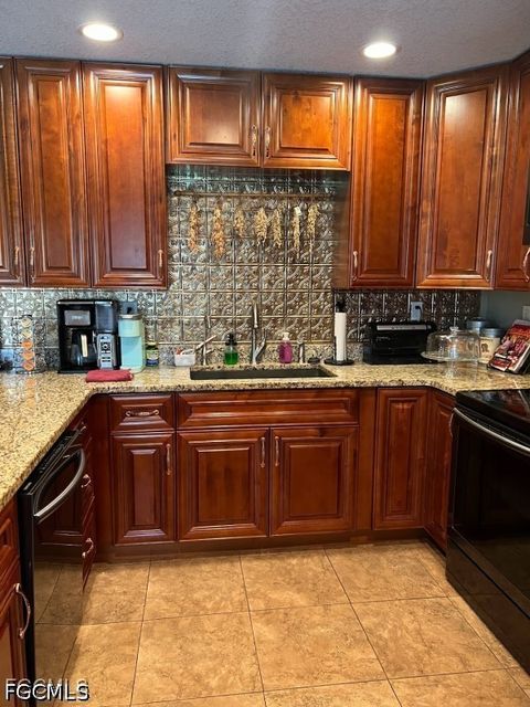 Tiny photo for 826 B Road, Labelle, FL 33935 (MLS # 2026020441)