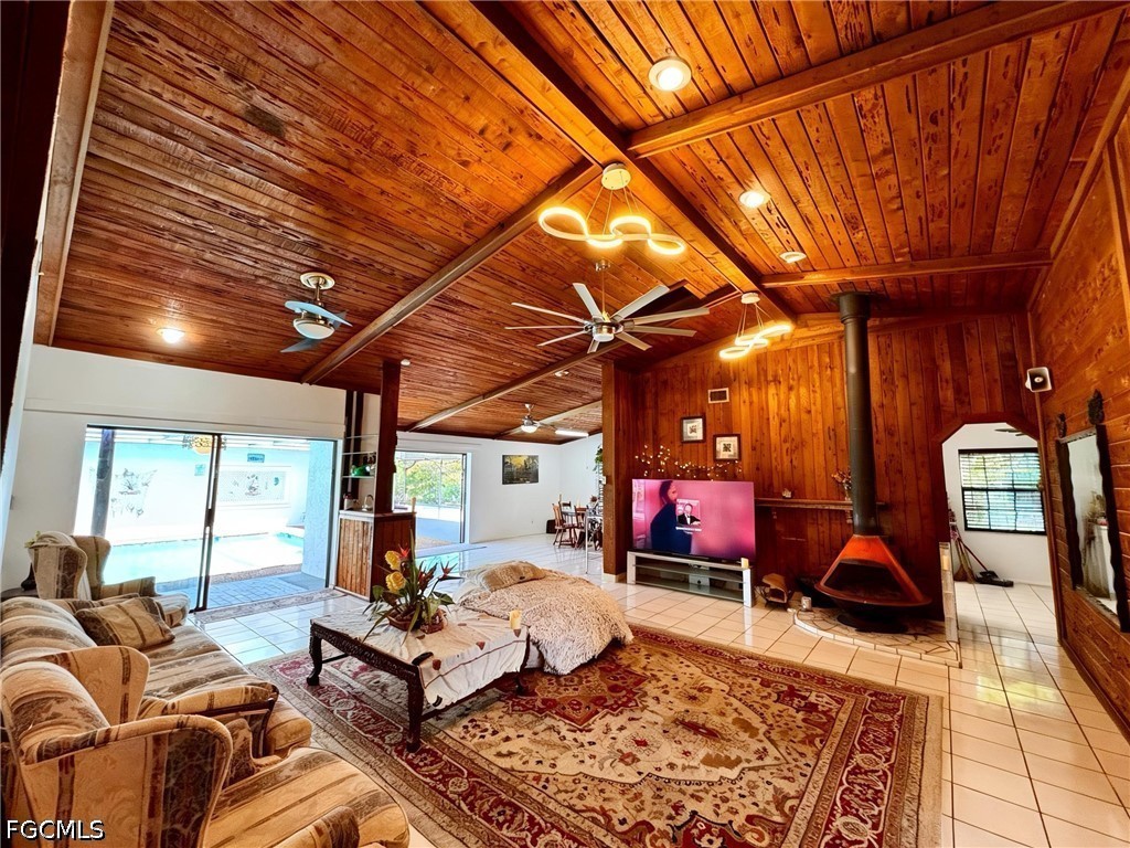 196 E Mariana Avenue