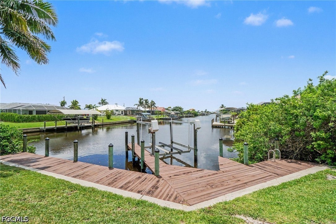 3610 Tropicana Parkway W