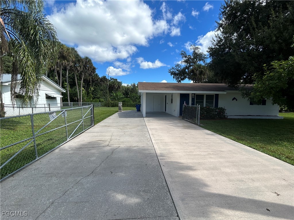 1460 Maranatha Drive